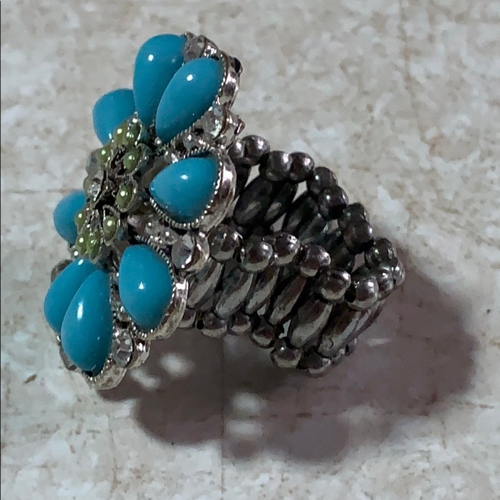 Ladies ring - Picture 2 of 3